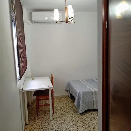 Caleta Sun & Sea 加的斯